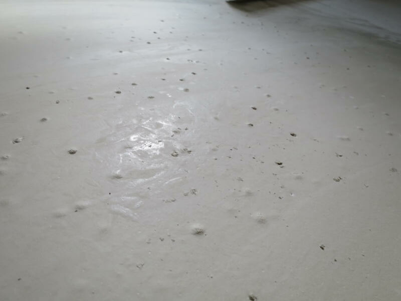 Blasen in der Ausgleichsmasse